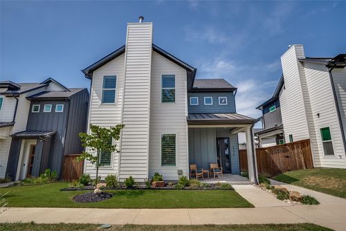 2216 Scenic Bluff Dr, Fort Worth, TX, 76111-2100 | Card Image
