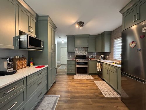 21545 Campbell Ave, Maple Ridge, BC, V2X3V6 | Card Image