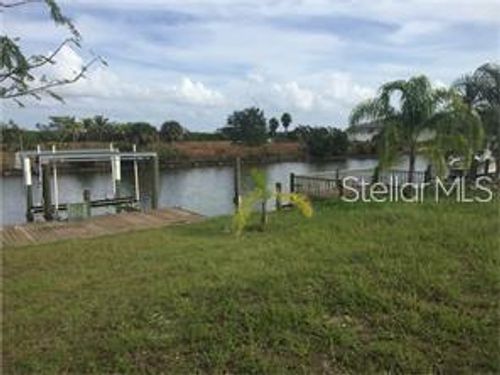 8182 Clyde Cir, PORT CHARLOTTE, FL, 33981-3382 | Card Image