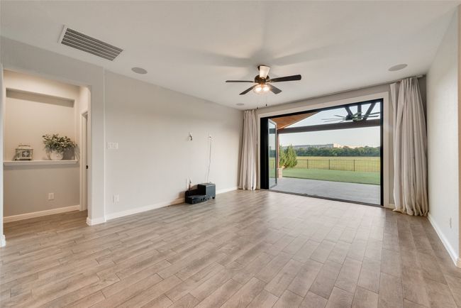 1424 Archway Ct, House other with 4 bedrooms, 4 bathrooms and null parking in Justin TX | Image 5