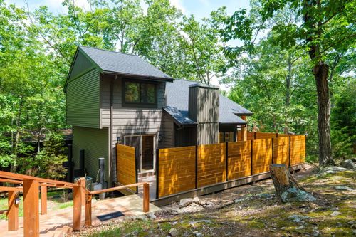 3770 Erickson Cir, MCGAHEYSVILLE, VA, 22840-3100 | Card Image