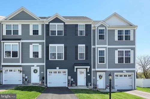 54 Coop Ln, HANOVER, PA, 17331-9852 | Card Image