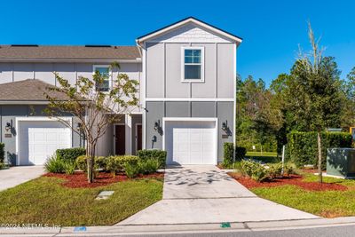 86400 Mainline Road, Townhouse with 3 bedrooms, 2 bathrooms and null parking in Yulee FL | Image 1