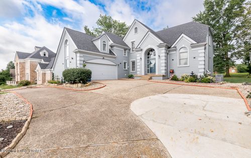 8108 Bohannon Station Rd, Louisville, KY, 40291-4013 | Card Image