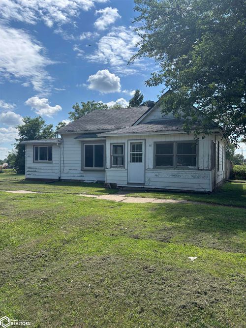 310 N Mulberry St, Creston, IA, 50801-2642 | Card Image