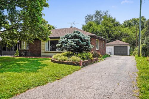 413 Gilmore Ave, Jeffersonville, IN, 47130-4721 | Card Image