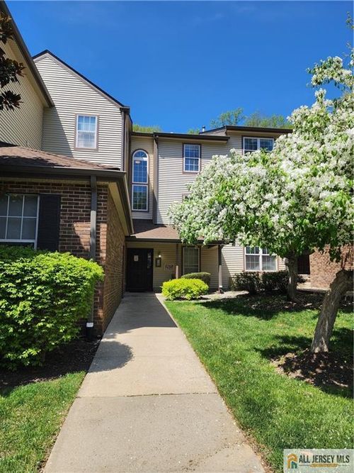 6232 Cedar Ct, Monmouth Junction, NJ, 08852-2138 | Card Image