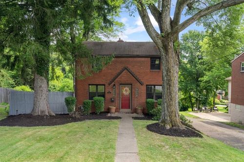 3909 Dowling Ave, Pittsburgh, PA, 15221-3933 | Card Image
