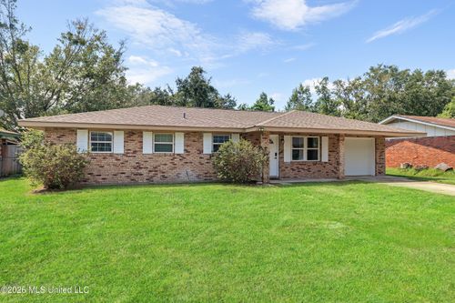 602 Temple Dr, Gulfport, MS, 39503-3739 | Card Image