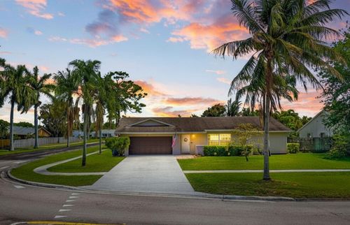 167 Ponce De Leon St, Royal Palm Beach, FL, 33411-1230 | Card Image