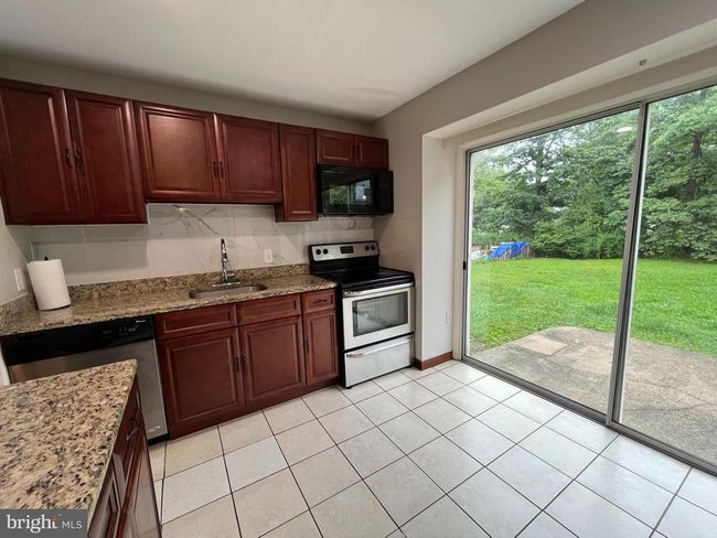 6313 Bardu Ave, House other with 3 bedrooms, 2 bathrooms and null parking in SPRINGFIELD VA | Image 9