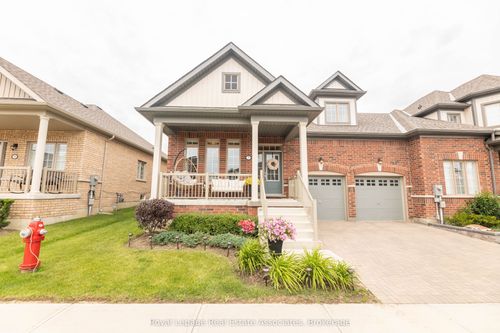 7 Overlea Dr, Brampton, ON, L6R4B5 | Card Image