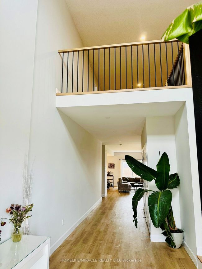 6807 Royal Magnolia Ave, House attached with 3 bedrooms, 3 bathrooms and 2 parking in London ON | Image 6