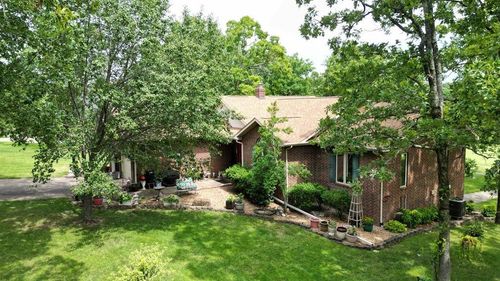 412 Airpark Rd, Horseshoe Bend, AR, 72512-2710 | Card Image