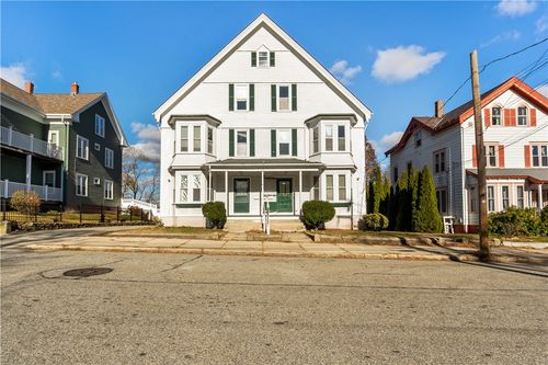 222 Carrington Ave, Woonsocket, RI, 02895-4529 | Card Image