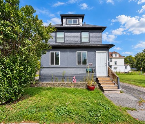 164 Otis St, Rochester, NY, 14606-2622 | Card Image