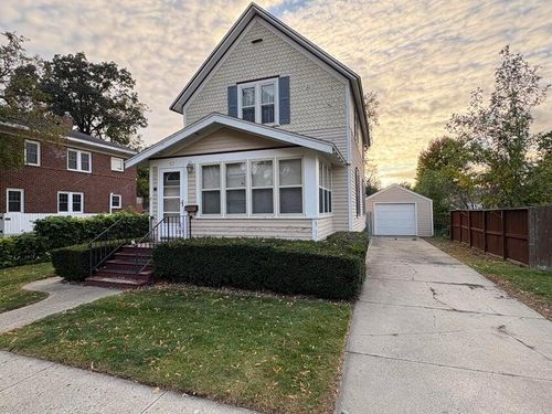 517 9th Ave, Brookings, SD, 57006-2118 | Card Image