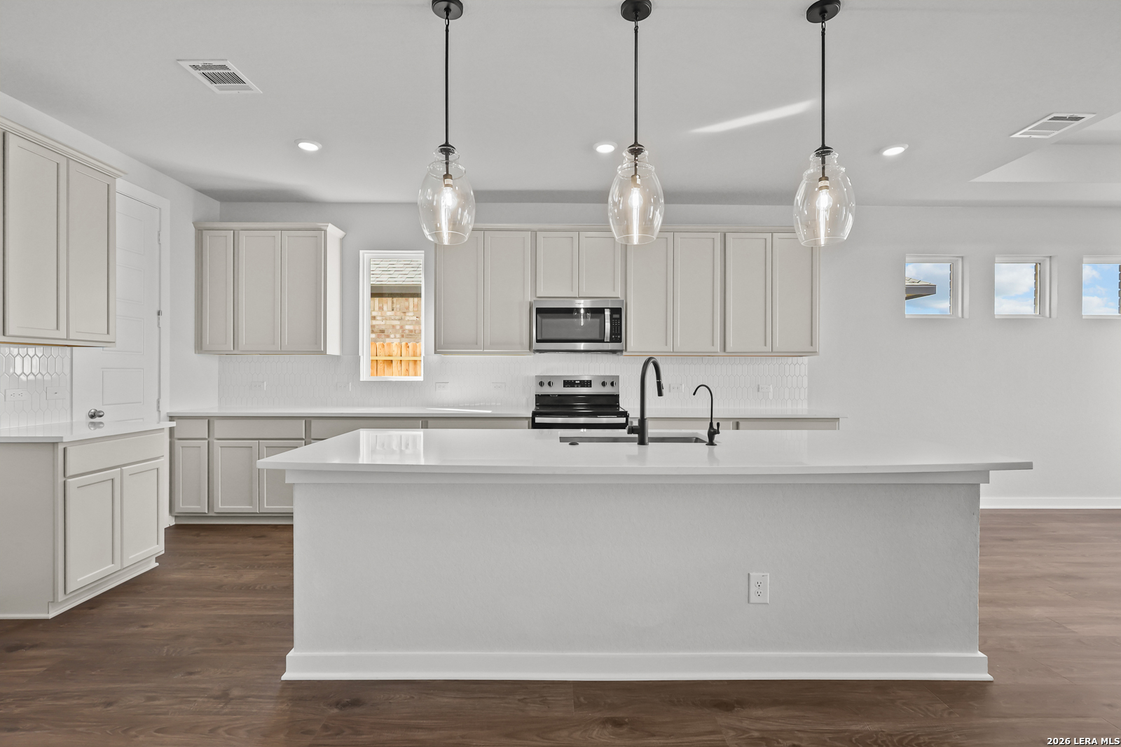 Residential in Castroville 4