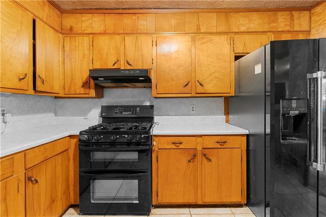 300 S Dale Ave, House other with 3 bedrooms, 2 bathrooms and null parking in Calhoun GA | Image 10