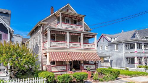 31 Embury Ave, Ocean Grove, NJ, 07756-1362 | Card Image