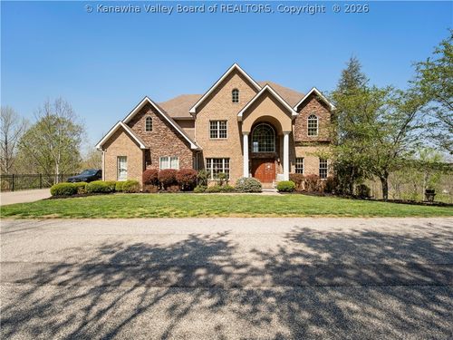 197 St Andrews Dr, Barboursville, WV, 25504-1941 | Card Image