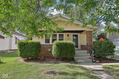 5201 North St, Indianapolis, IN, 46219-5633 | Card Image