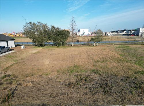 1959 Squirewood Dr E, Harvey, LA, 70058-7490 | Card Image