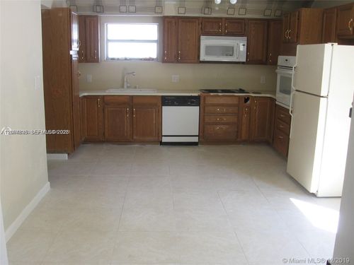 rear-unit-1934 Rodman St, Hollywood, FL, 33020-6040 | Card Image