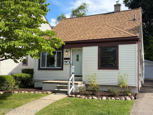 25028 Midland, Redford, MI, 48239-3661 | Card Image