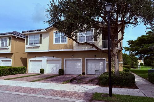 104-1561 Se Hampshire Way, Stuart, FL, 34994-5772 | Card Image