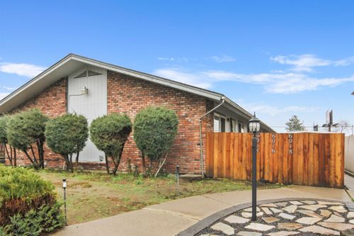 6016 N Atlantic St, Spokane, WA, 99205-6207 | Card Image