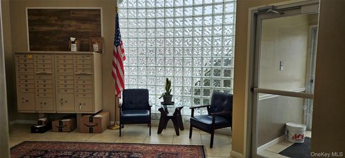 unit-304-3 Cross St, Suffern, NY, 10901-4650 | Card Image