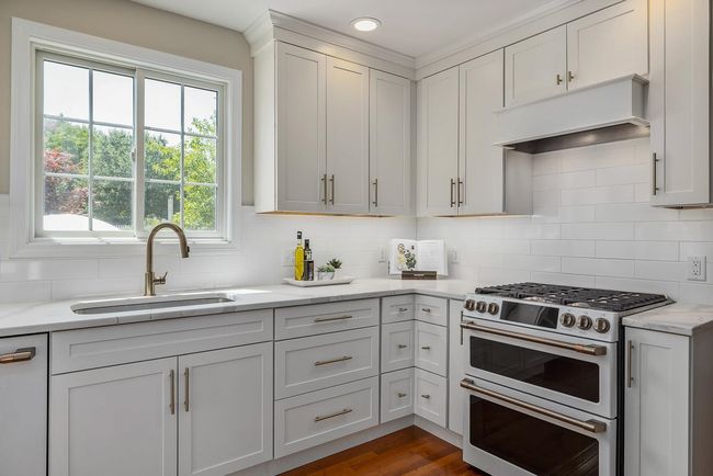 6 Strawberry Ln, House other with 4 bedrooms, 4 bathrooms and null parking in Stratham NH | Image 5