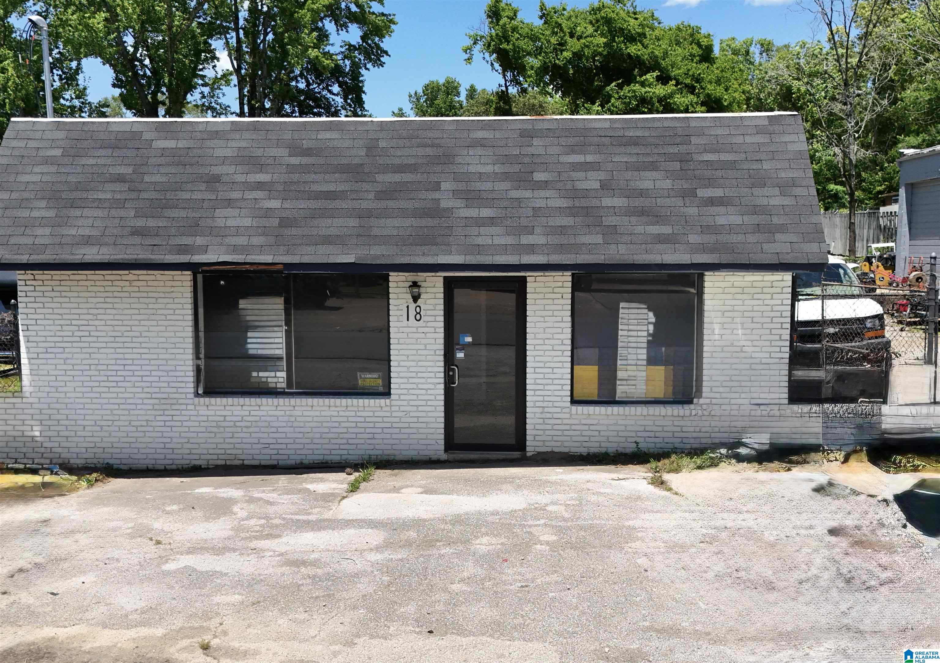 Commercial Sale in CENTER POINT 4