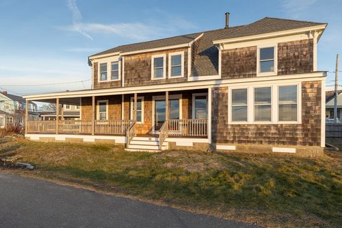 46 Sunset Ave, Hull, MA, 02045-1810 | Card Image