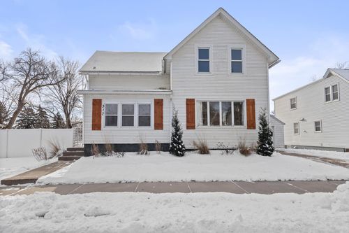 317 W 1st St, Waconia, MN, 55387-1304 | Card Image