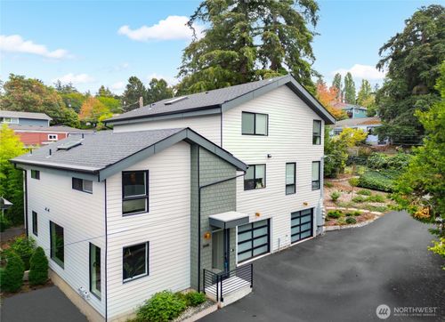 b-514 Ne 102nd St, Seattle, WA, 98125-7418 | Card Image