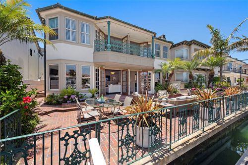 648 Harbor Island Dr, Newport Beach, CA, 92660-7226 | Card Image