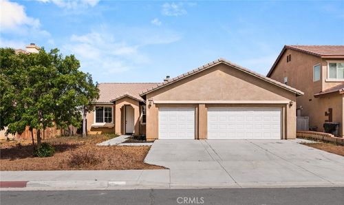 13579 Thunderbird, Victorville, CA, 92392 | Card Image