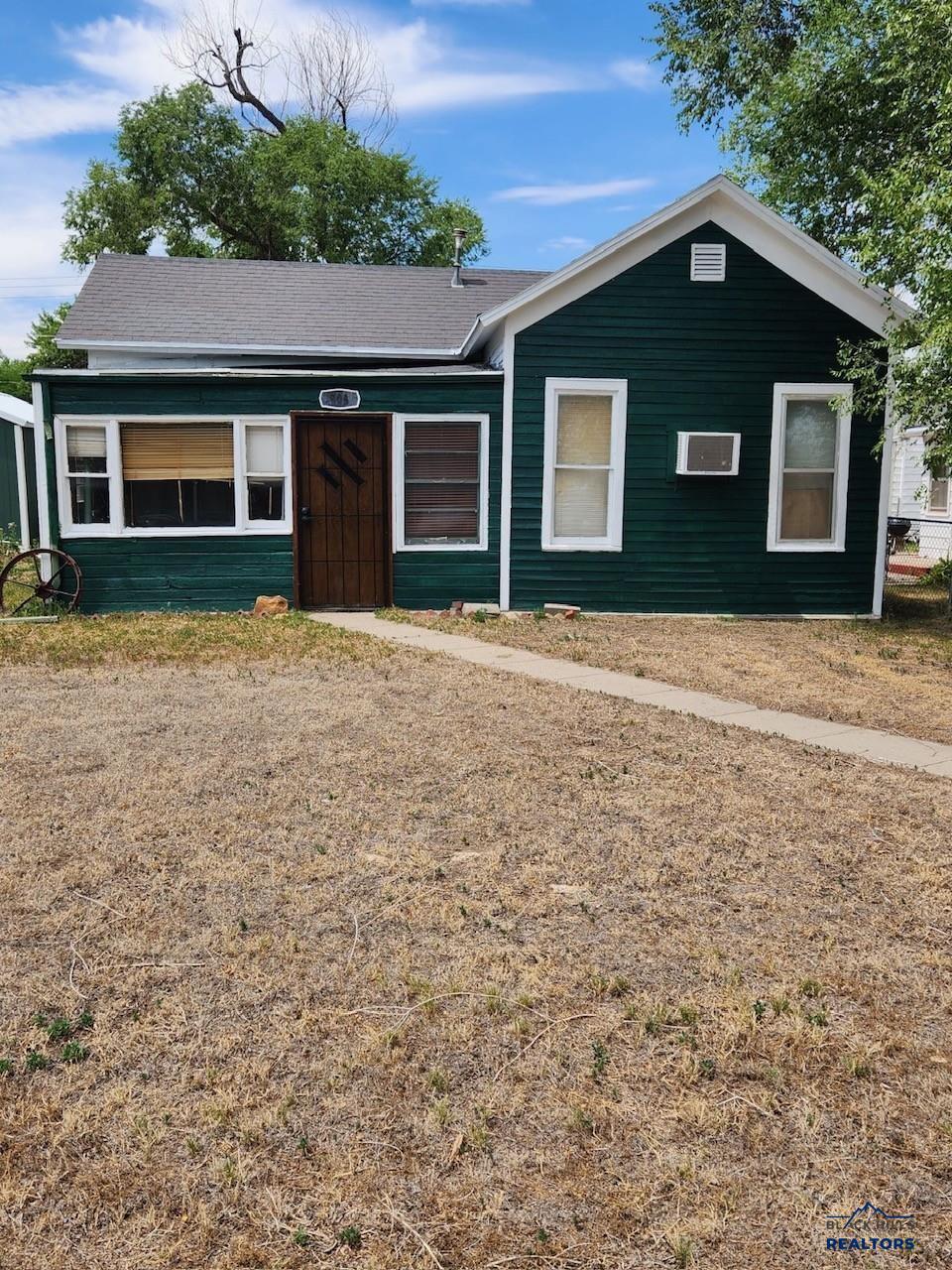 3rd Ave, Edgemont, SD 57735