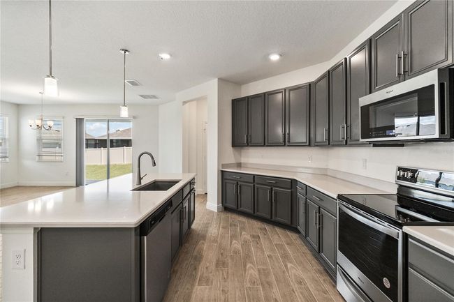 764 Rioja Dr, House other with 4 bedrooms, 2 bathrooms and null parking in MINNEOLA FL | Image 5
