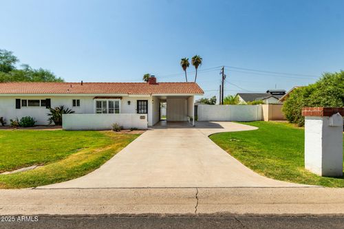 6925 E Rancho Vista Dr, Scottsdale, AZ, 85251-1223 | Card Image