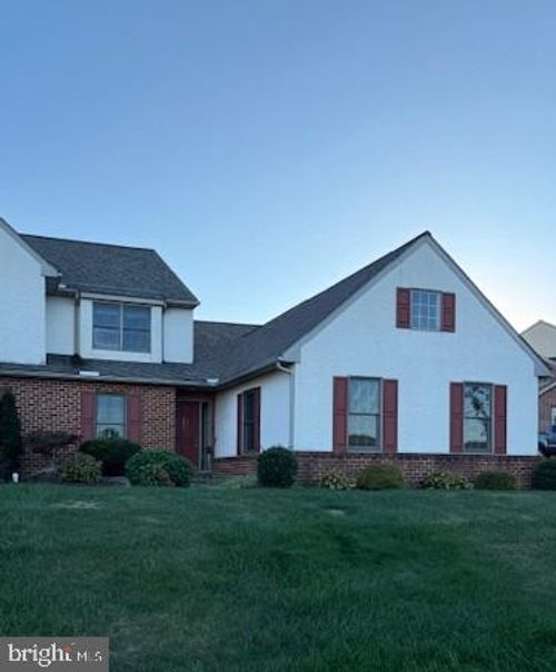 242 Steeplechase Dr, ELVERSON, PA, 19520-9254 | Card Image