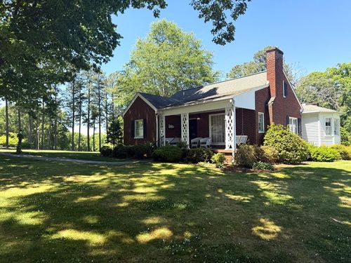 302 Halifax St, Phenix, VA, 23959-2907 | Card Image
