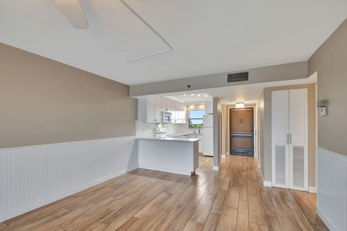 502-4640 Lucerne Lakes Blvd W, Lake Worth, FL, 33467-8921 | Card Image