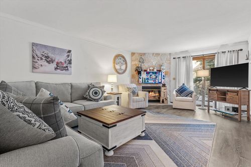 b-N34W23844 Grace Avenue, Pewaukee, WI, 53072 | Card Image