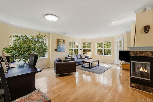 111 Highridge Ct, Peekskill, NY, 10566-4446 | Card Image