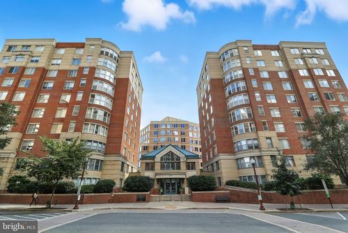 apt-605w-3830 9th St N, ARLINGTON, VA, 22203-5835 | Card Image