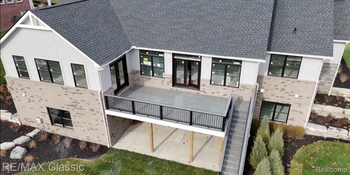 5535 Huron River Dr, Dexter, MI, 48130-9708 | Card Image