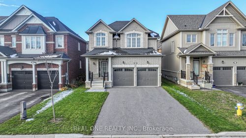 28 Kerr St, Collingwood, ON, L9Y4B6 | Card Image